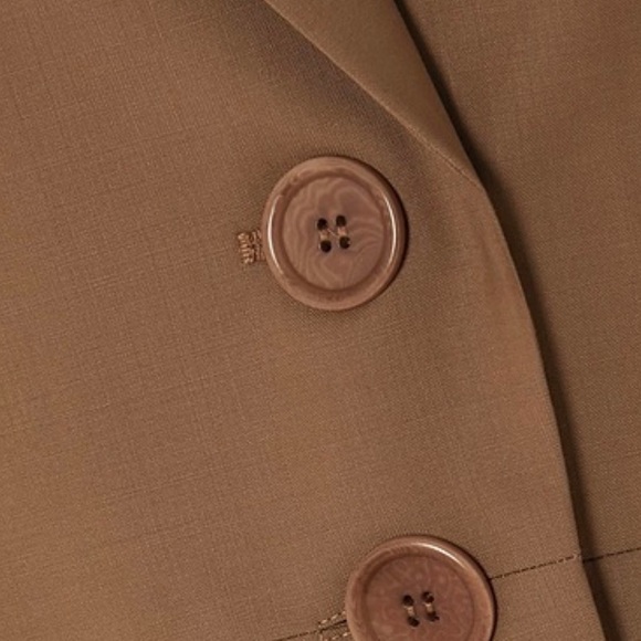 THE BEIGE BLAZER by Envelope1976 - Picture 6 of 7